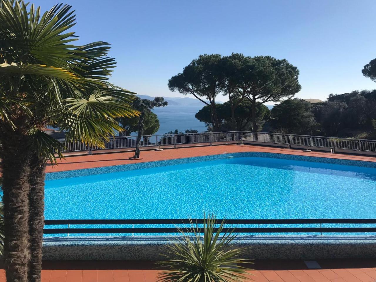 Residence "Delfino" Con Piscina E Campo Da Tennis ราปาลโล ภายนอก รูปภาพ